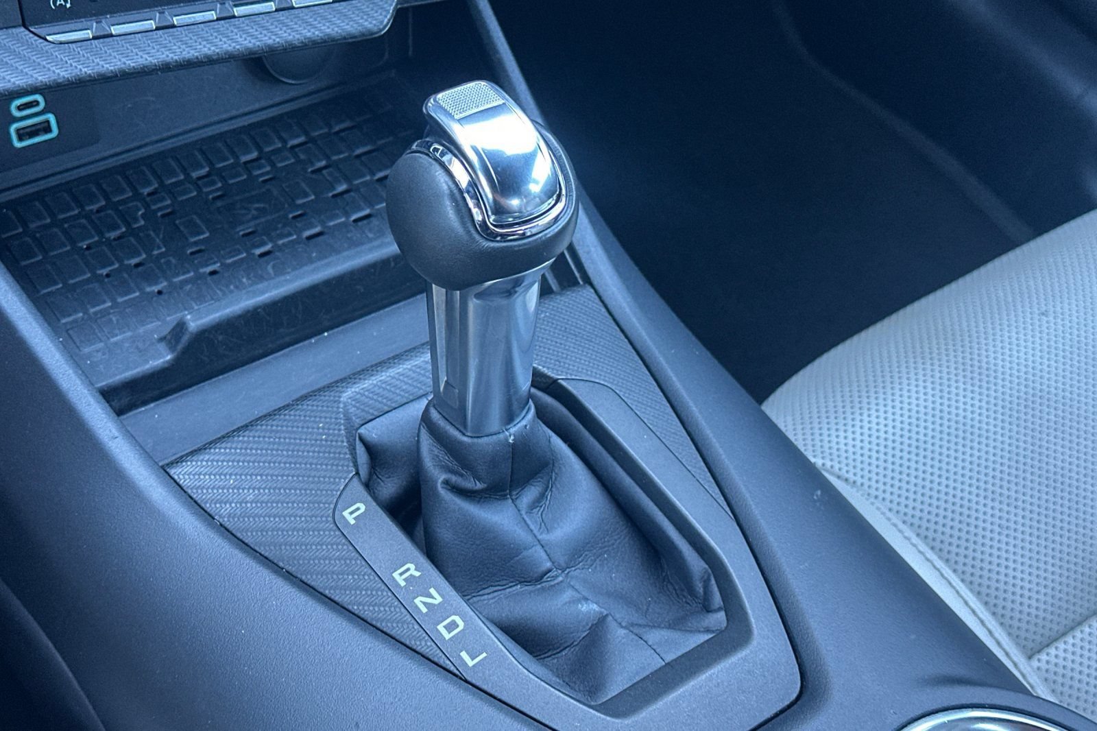 Certified 2024 Ford Mustang Premium RWD image 18