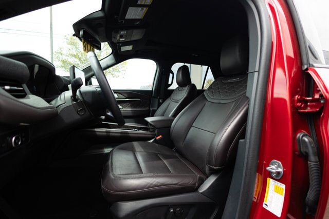 Certified 2025 Ford Explorer Platinum w/ Ultimate Package AWD/4WD image 14