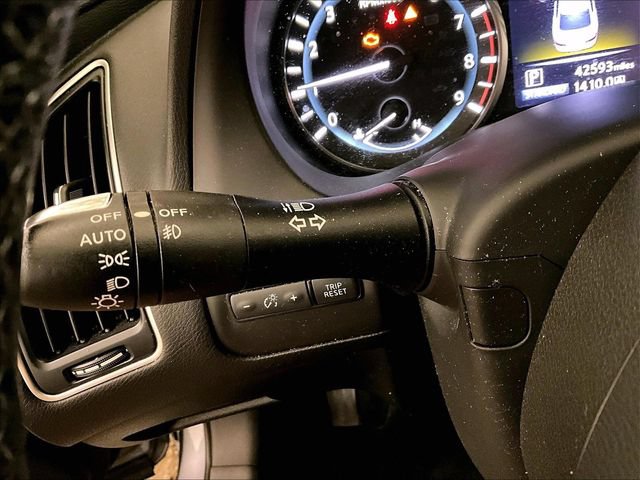 Used 2020 INFINITI Q50 Luxe AWD/4WD image 30