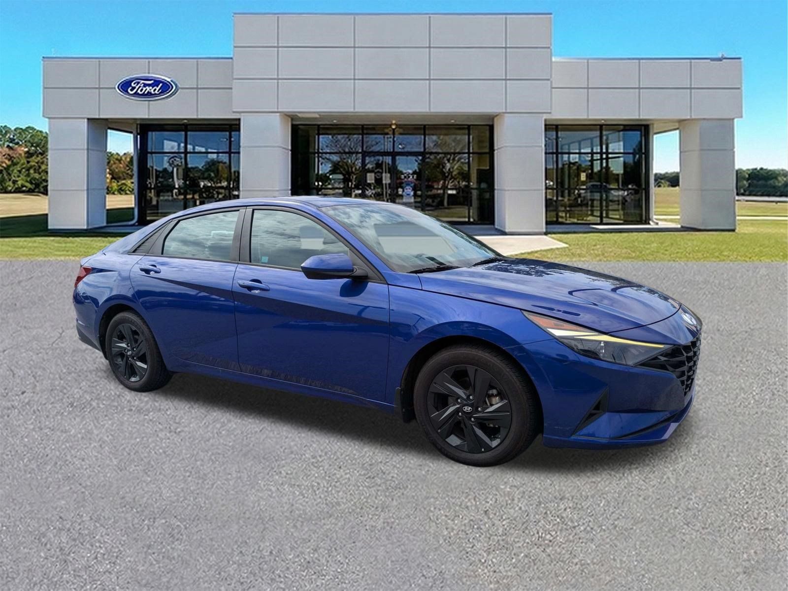 Used 2022 Hyundai Elantra SEL w/ Convenience Package