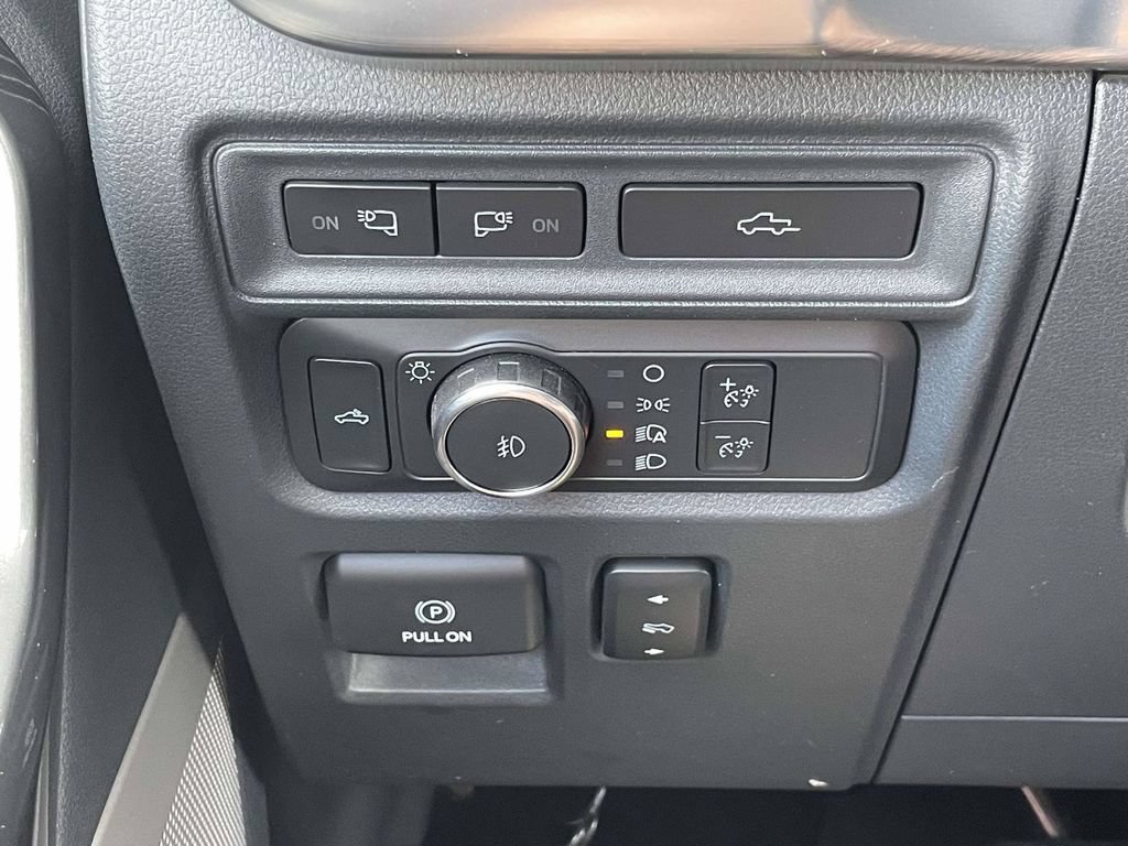 Certified 2022 Ford F150 Lariat AWD/4WD image 28