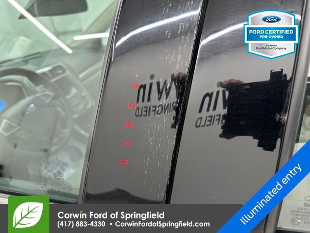 Certified 2019 Ford Fusion SE image 18