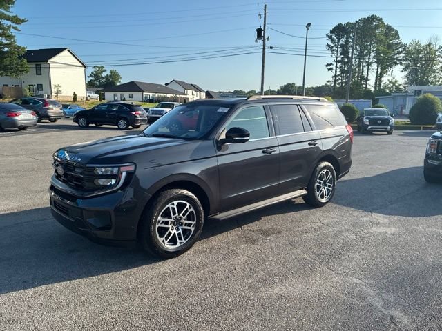 Certified 2025 Ford Expedition Active AWD/4WD image 42