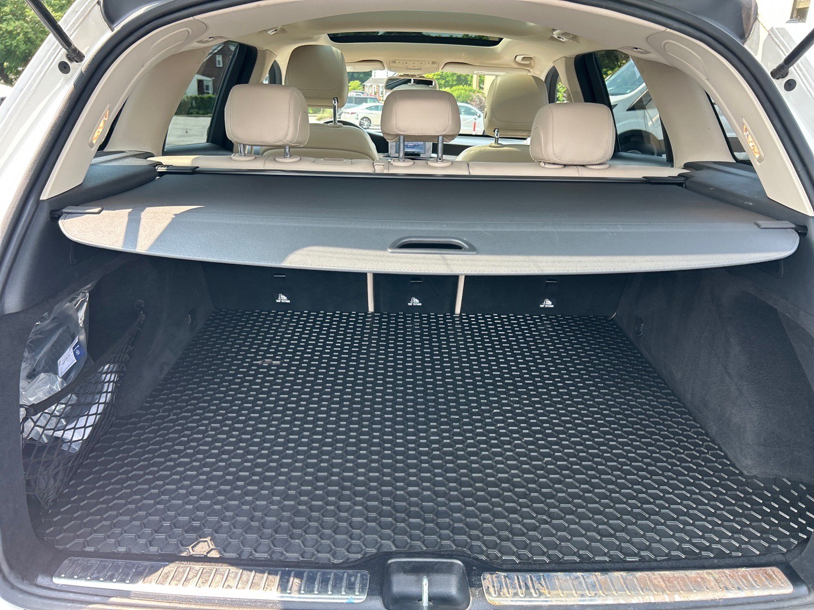 Used 2018 Mercedes-Benz GLC 300 4MATIC image 16