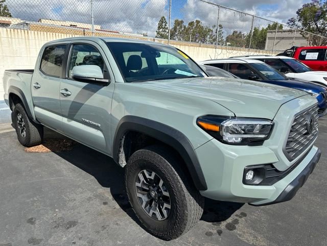 Used 2022 Toyota Tacoma TRD Off-Road w/ Technology Package RWD image 1