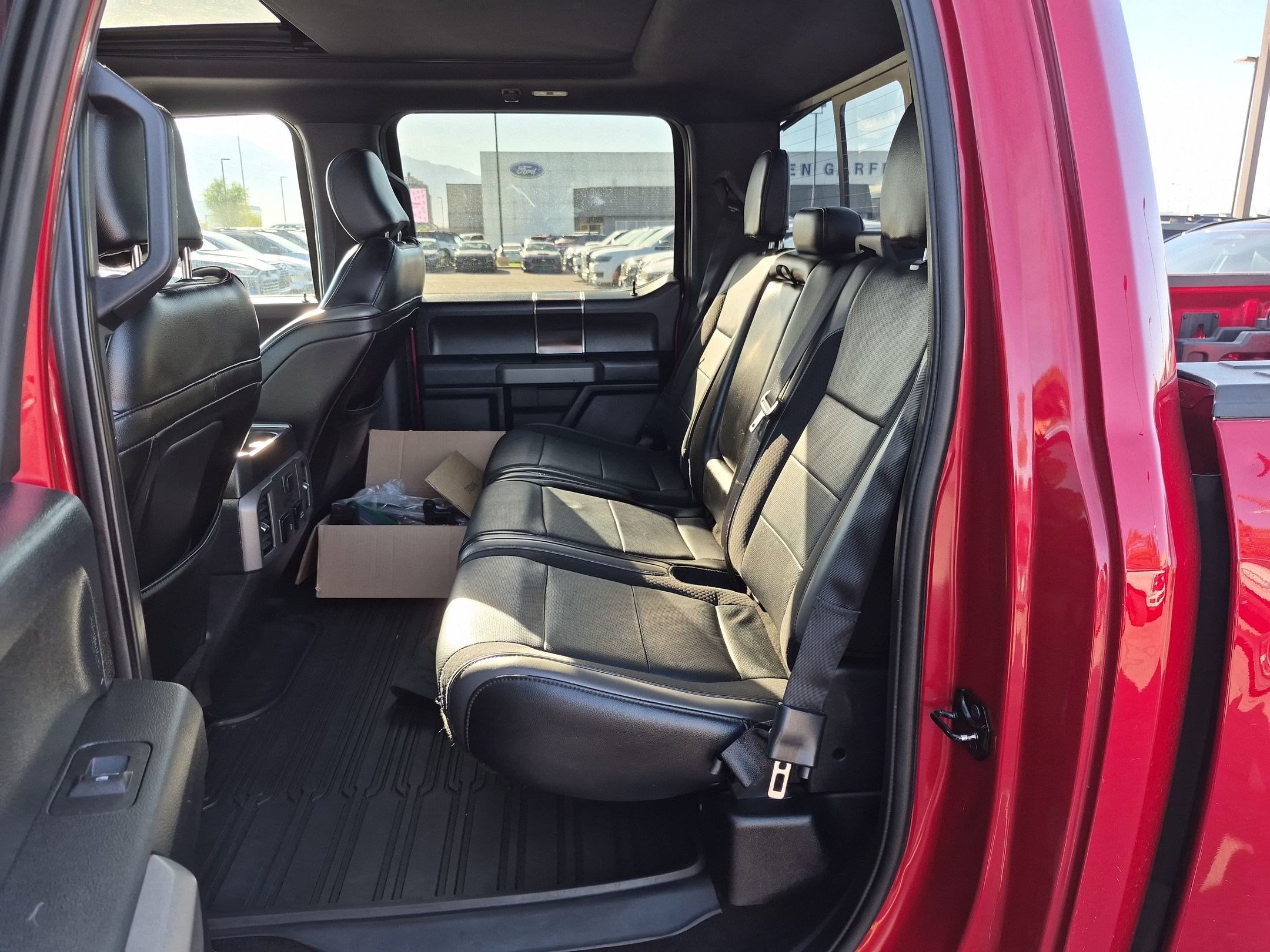 Certified 2020 Ford F150 Raptor w/ Equipment Group 802A Luxury AWD/4WD image 30