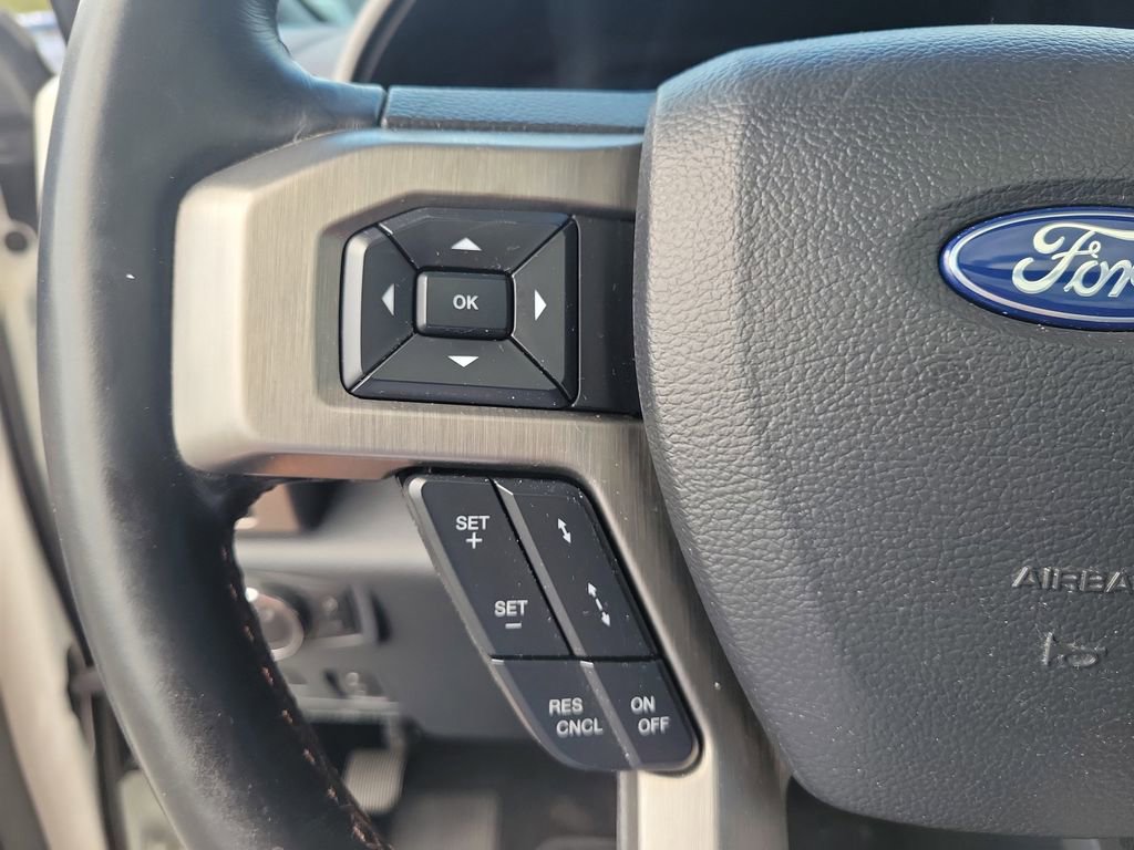 Certified 2022 Ford F350 Platinum w/ FX4 Off-Road Package image 25