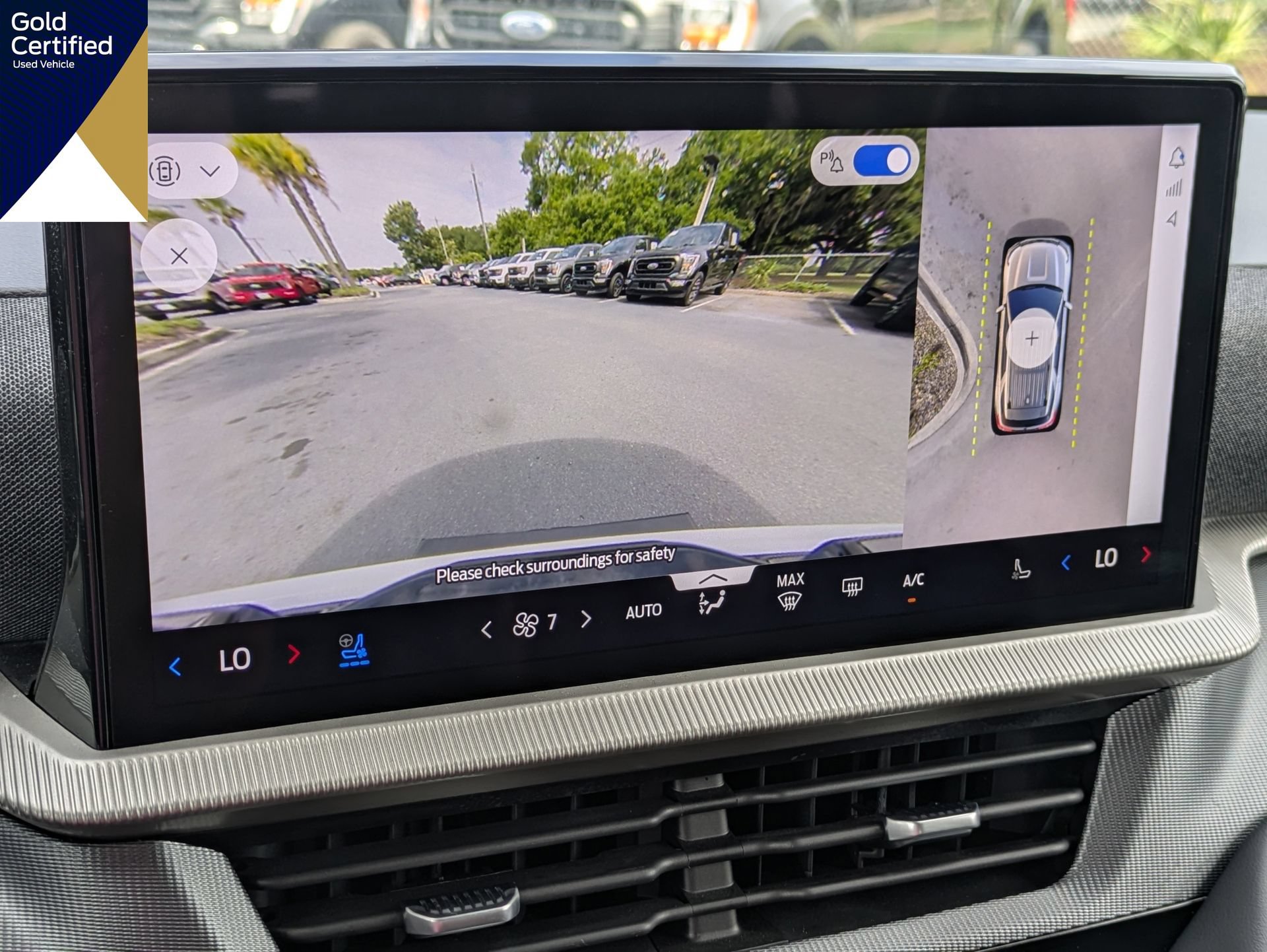 Certified 2025 Ford Explorer ST RWD image 27