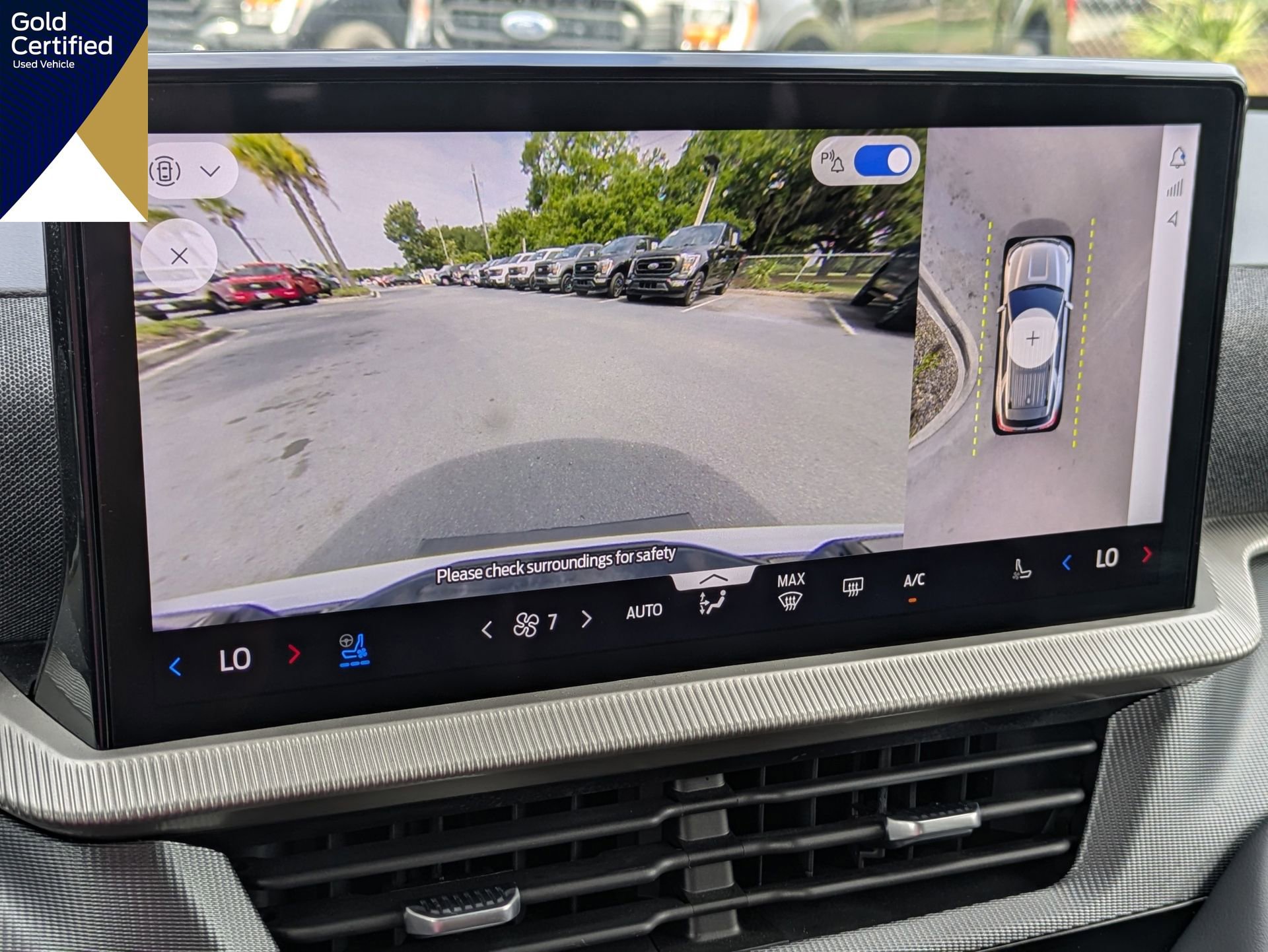 Certified 2025 Ford Explorer ST RWD image 27