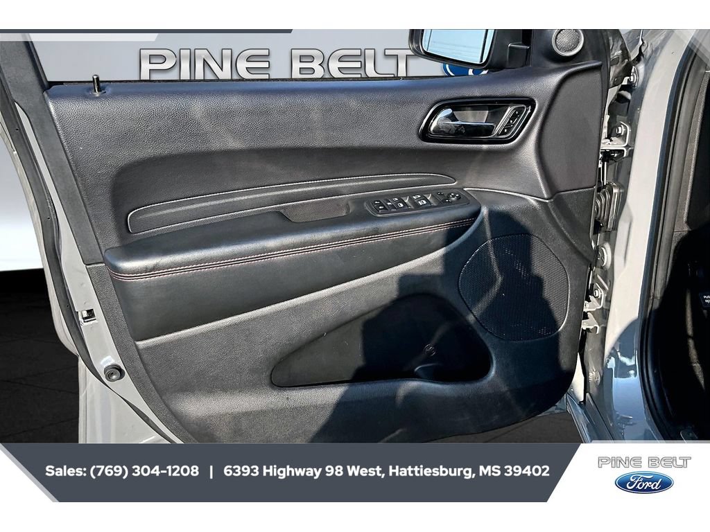 Used 2025 Dodge Durango GT AWD/4WD image 17