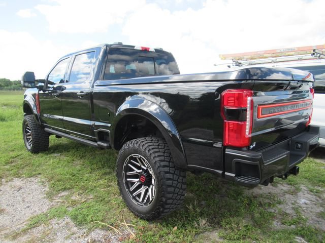 Certified 2024 Ford F250 Lariat w/ Lariat Ultimate Package AWD/4WD image 4