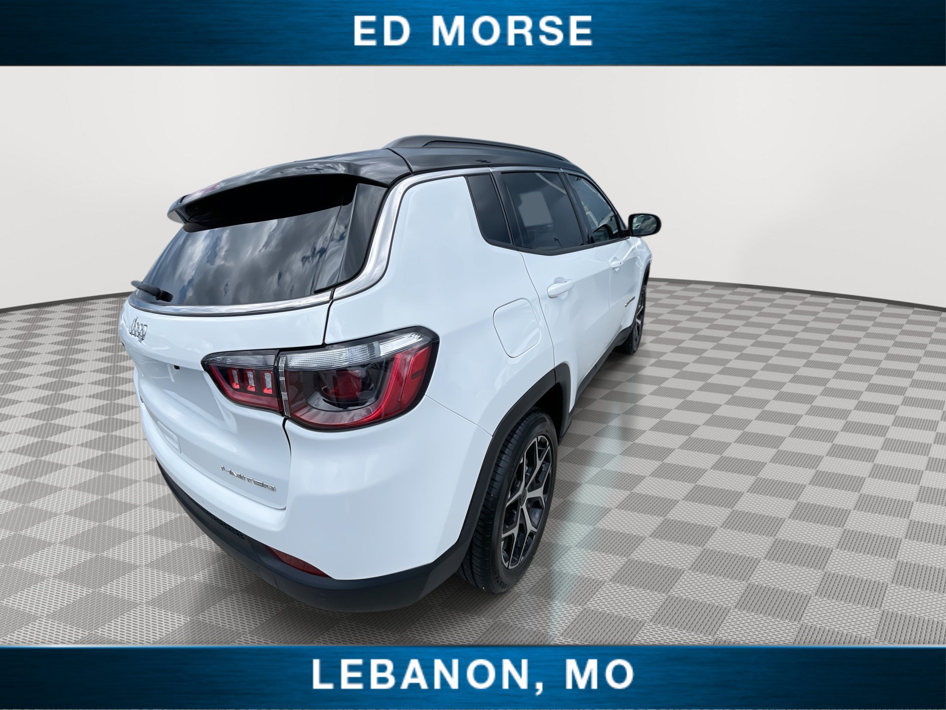 Used 2025 Jeep Compass Limited AWD/4WD image 8