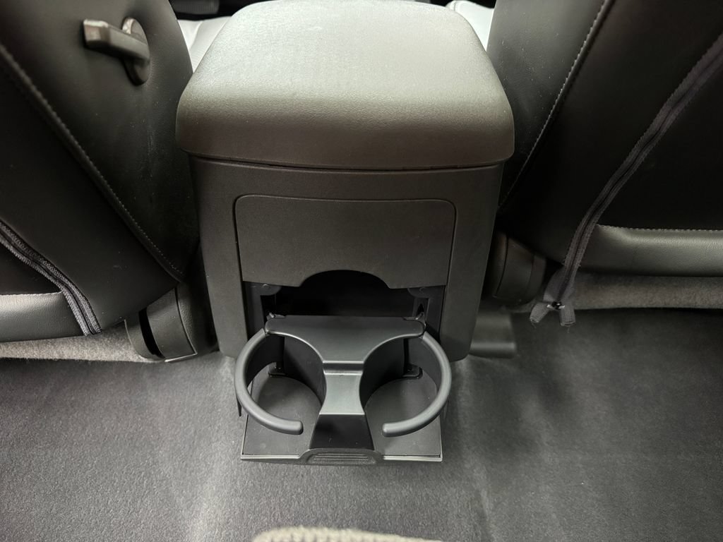 Used 2020 Nissan Frontier PRO-4X w/ Pro-4x Utility Package AWD/4WD image 14