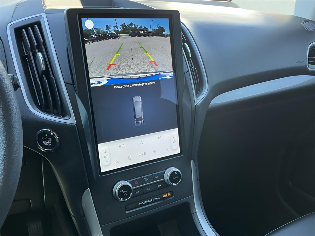 Certified 2024 Ford Edge SEL image 38