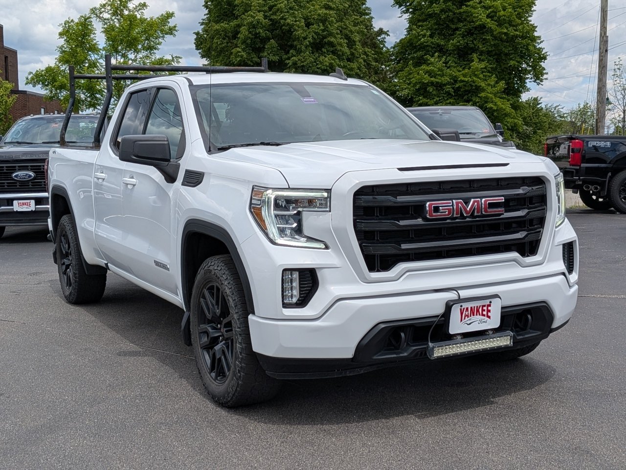 Used 2021 GMC Sierra 1500 Elevation w/ LPO, GMC Protection Package AWD/4WD image 31