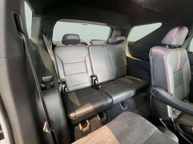Used 2024 Chevrolet Traverse RS AWD/4WD image 23