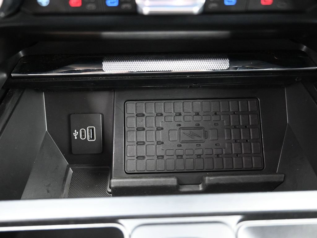 Certified 2025 Ford F150 Raptor w/ Equipment Group 803A Raptor R image 33