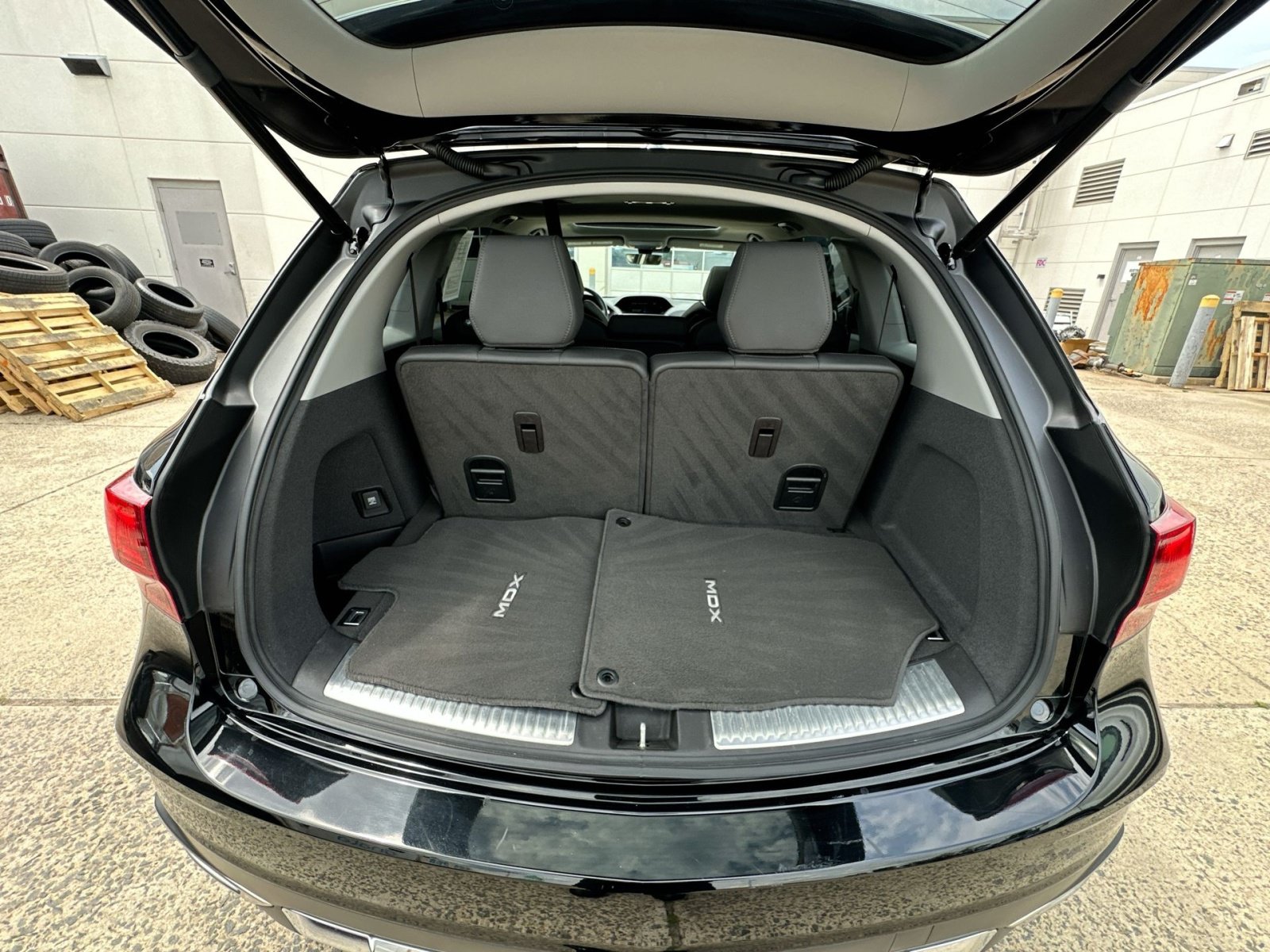 Used 2019 Acura MDX FWD image 34