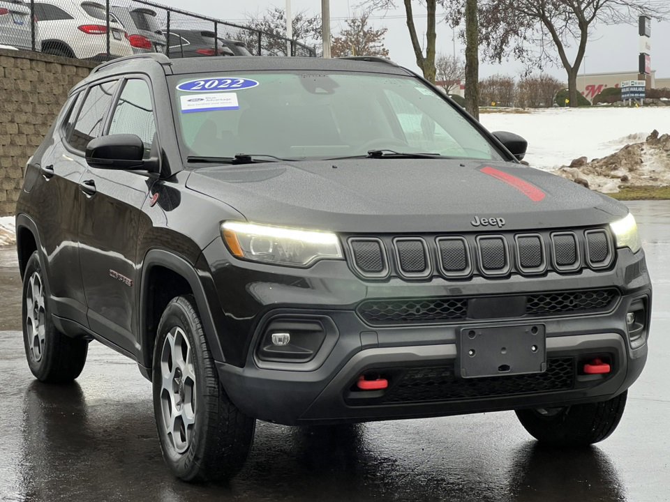 Used 2022 Jeep Compass Trailhawk w/ Trailhawk Elite Group image 42