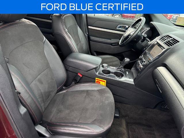 Certified 2018 Ford Explorer XLT w/ Equipment Group 202A AWD/4WD image 9