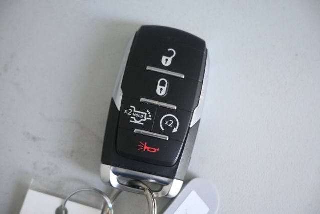 Used 2025 RAM 1500 Laramie AWD/4WD image 24