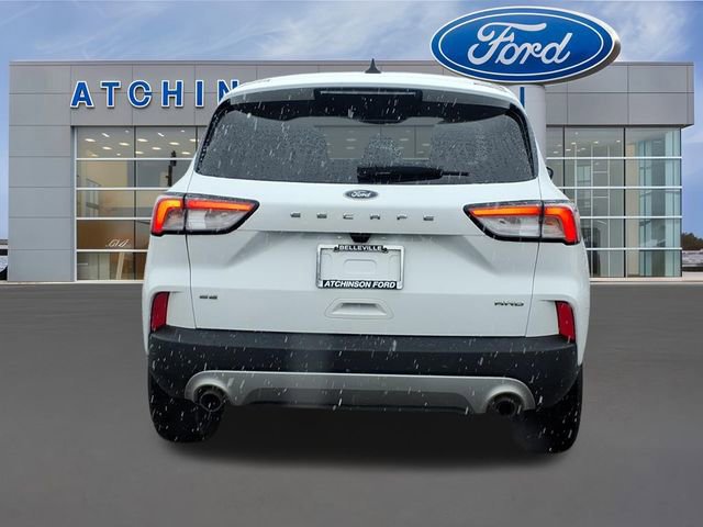 Certified 2022 Ford Escape SE w/ Convenience Package image 3