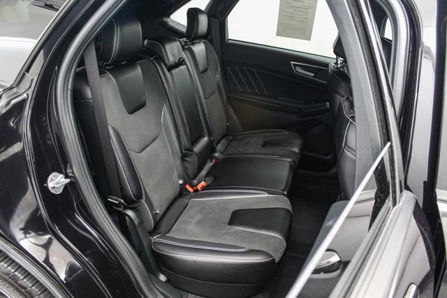 Certified 2022 Ford Edge ST w/ Equipment Group 401A AWD/4WD image 15