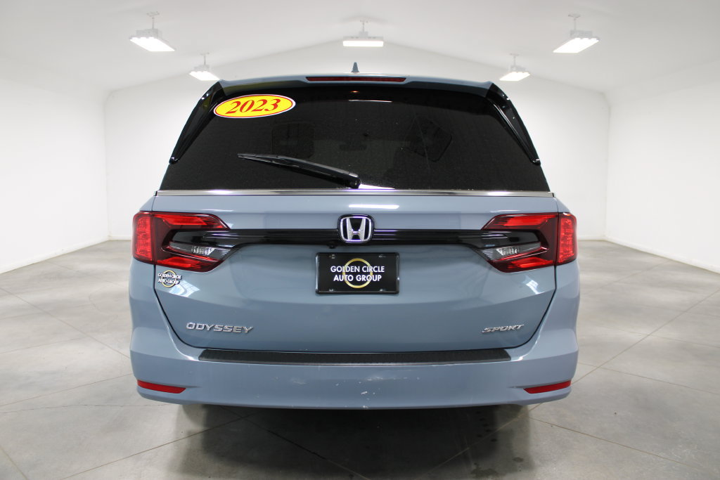 Used 2023 Honda Odyssey Sport image 9