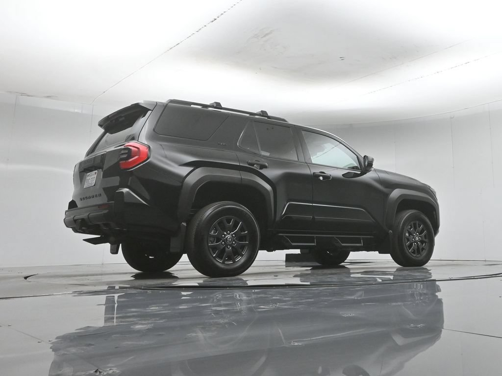 Used 2025 Toyota 4Runner SR5 AWD/4WD image 50