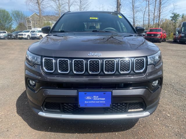 Used 2023 Jeep Compass Limited AWD/4WD image 2