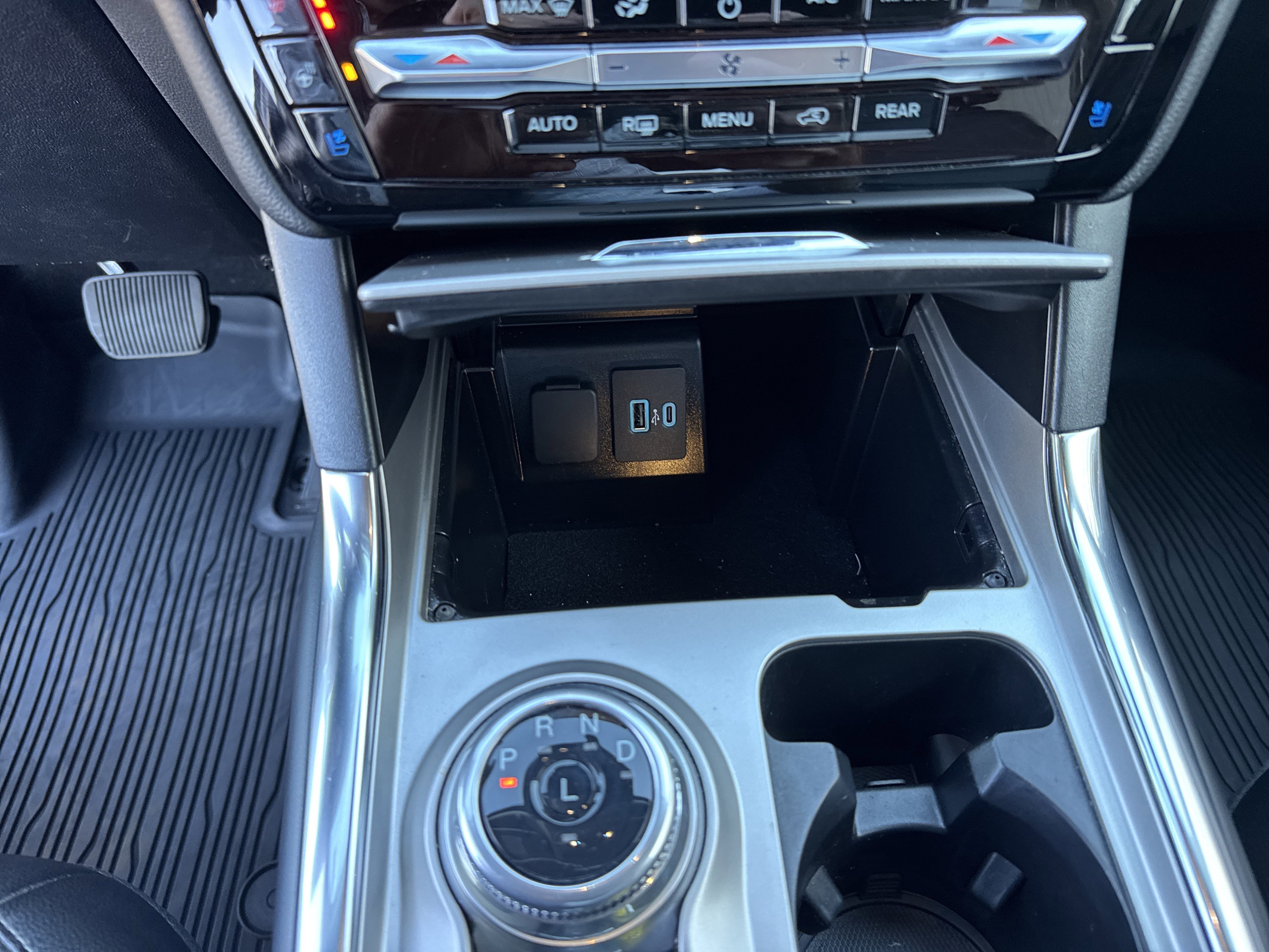 Certified 2022 Ford Explorer Limited image 38