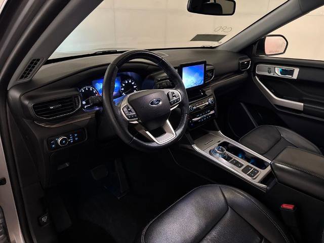 Certified 2021 Ford Explorer Limited w/ Hybrid Equipment Group 310A image 8