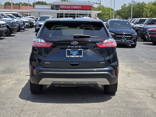 Certified 2023 Ford Edge SEL w/ Convenience Package AWD/4WD image 6