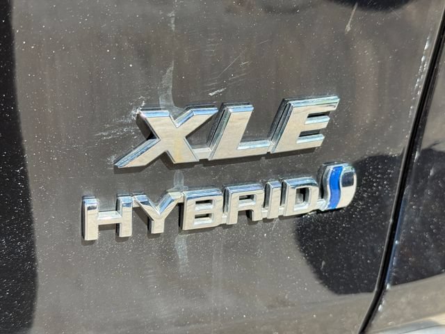 Used 2021 Toyota RAV4 XLE w/ Convenience Package AWD/4WD image 15
