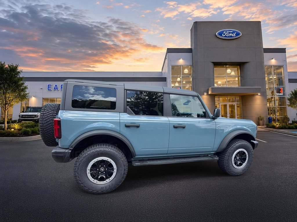 Certified 2023 Ford Bronco Black Diamond w/ Sasquatch Package AWD/4WD image 9