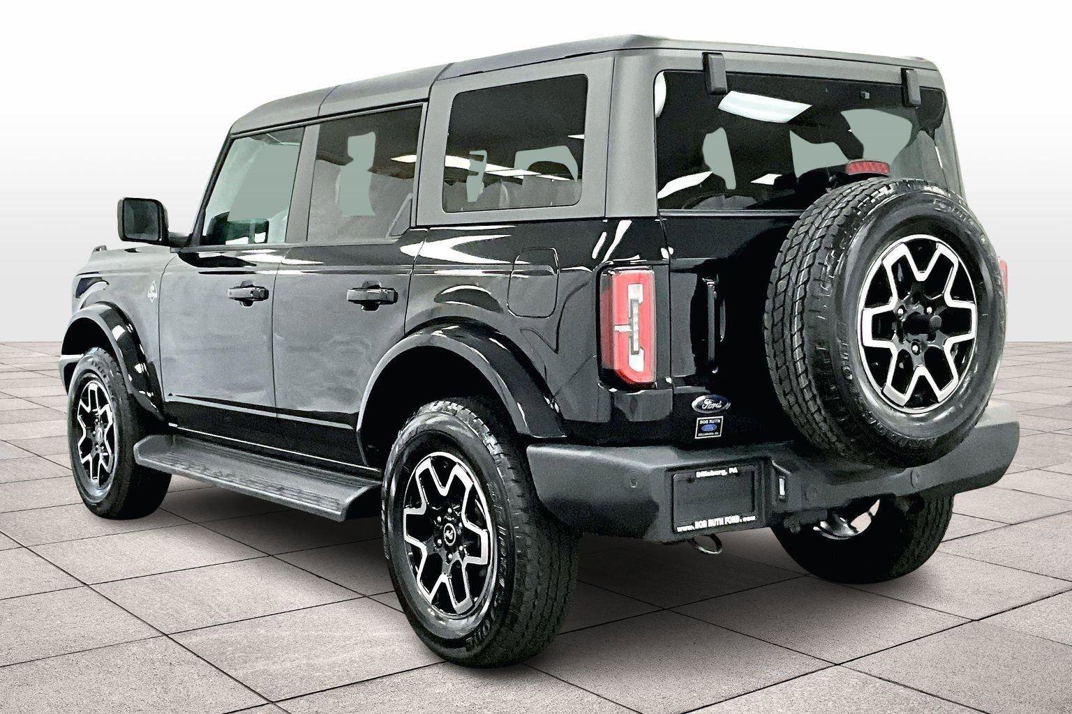 Certified 2025 Ford Bronco Outer Banks image 4