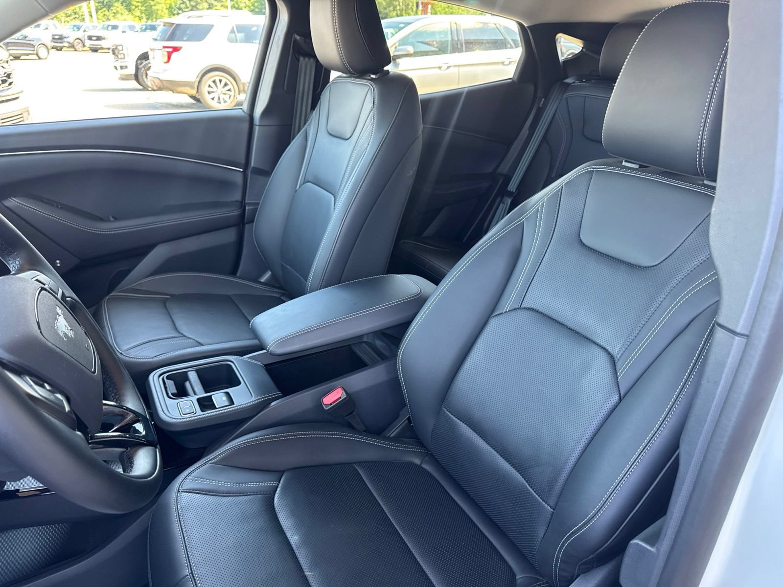Certified 2025 Ford Mustang Mach-E Premium AWD/4WD image 21