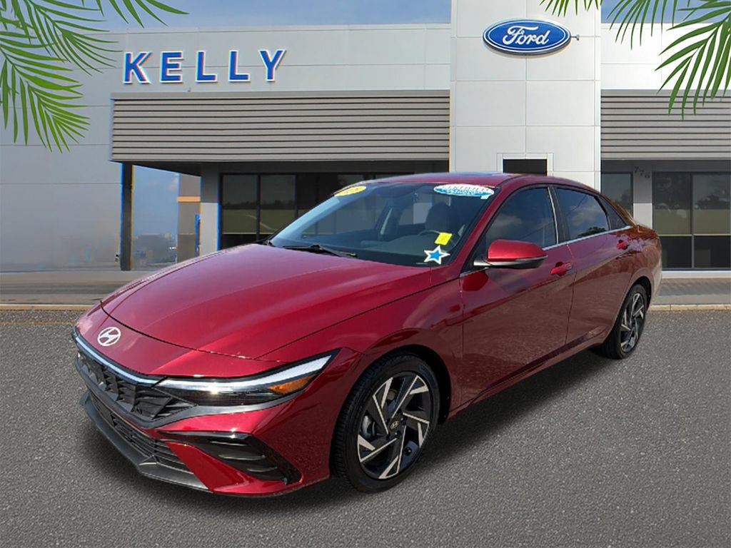 Used 2025 Hyundai Elantra Limited
