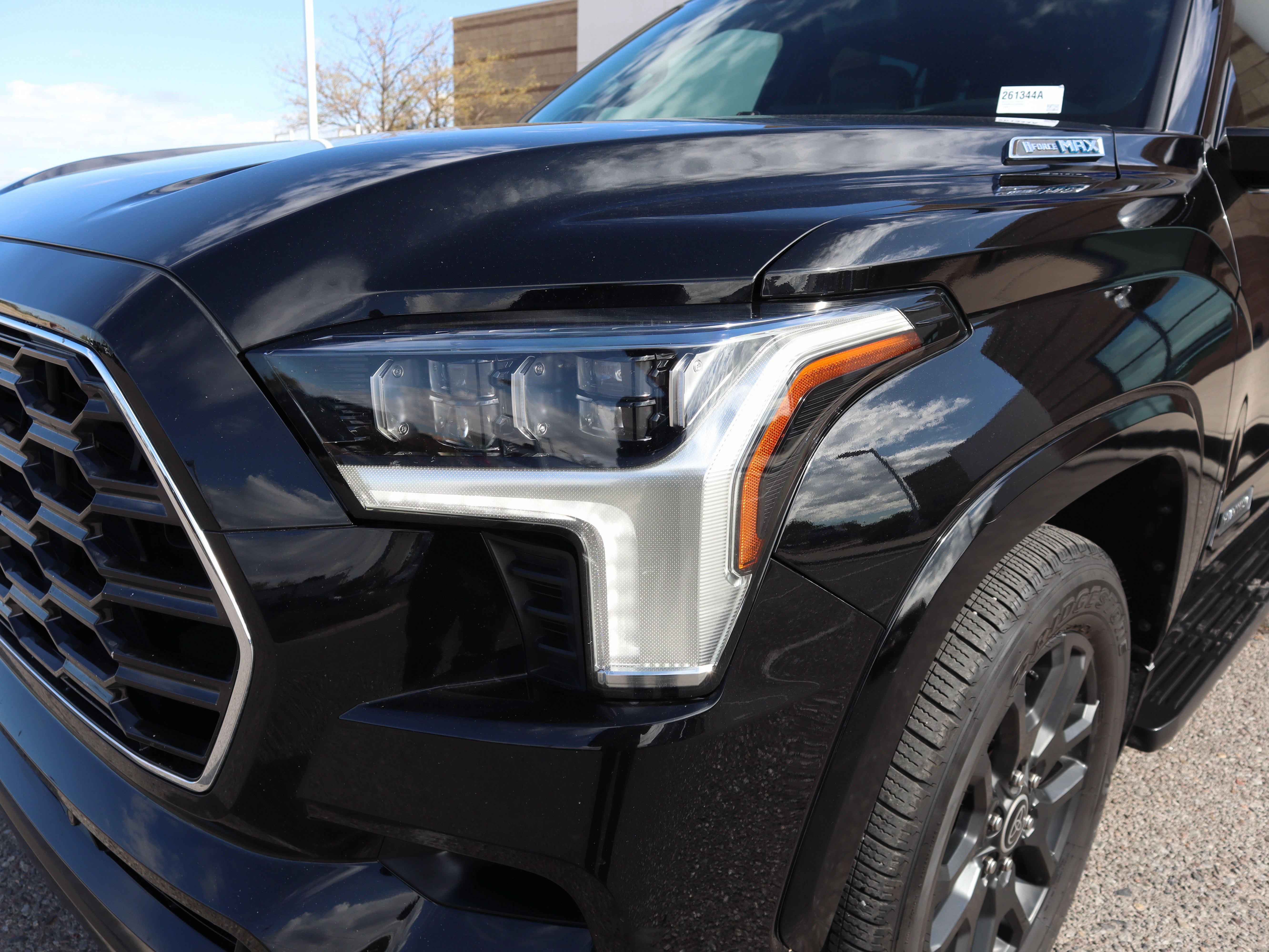 Used 2023 Toyota Sequoia Platinum AWD/4WD image 14