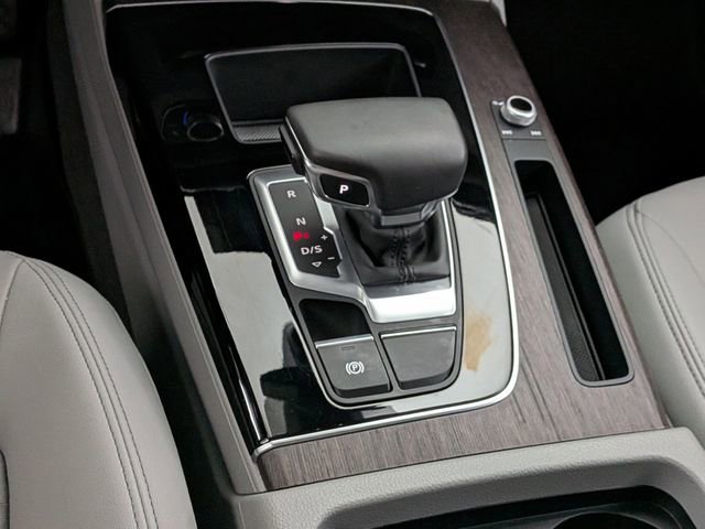 Used 2023 Audi Q5 2.0T Premium image 31