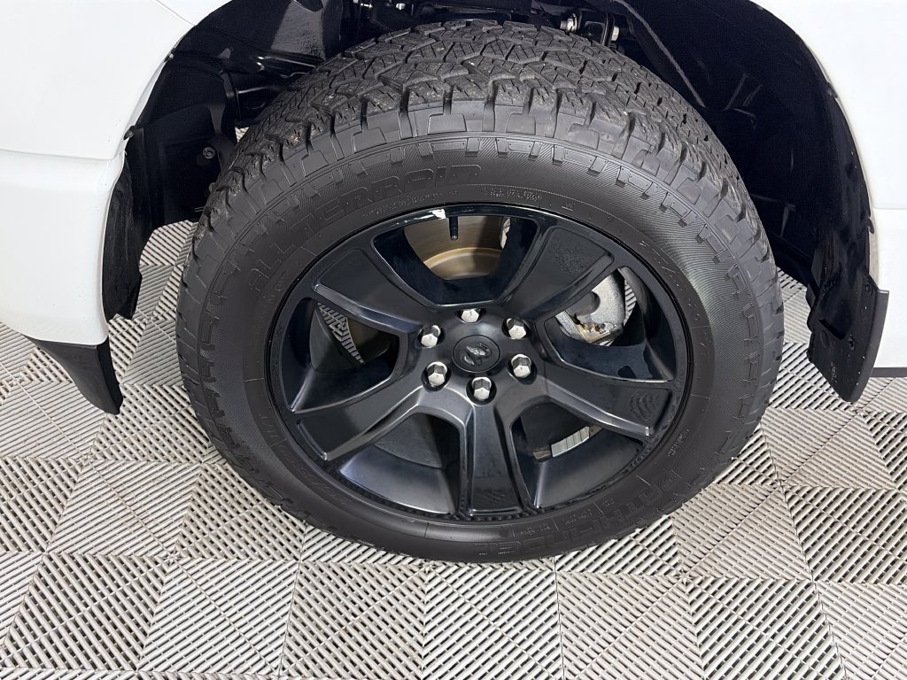 Used 2022 RAM 1500 Big Horn AWD/4WD image 8