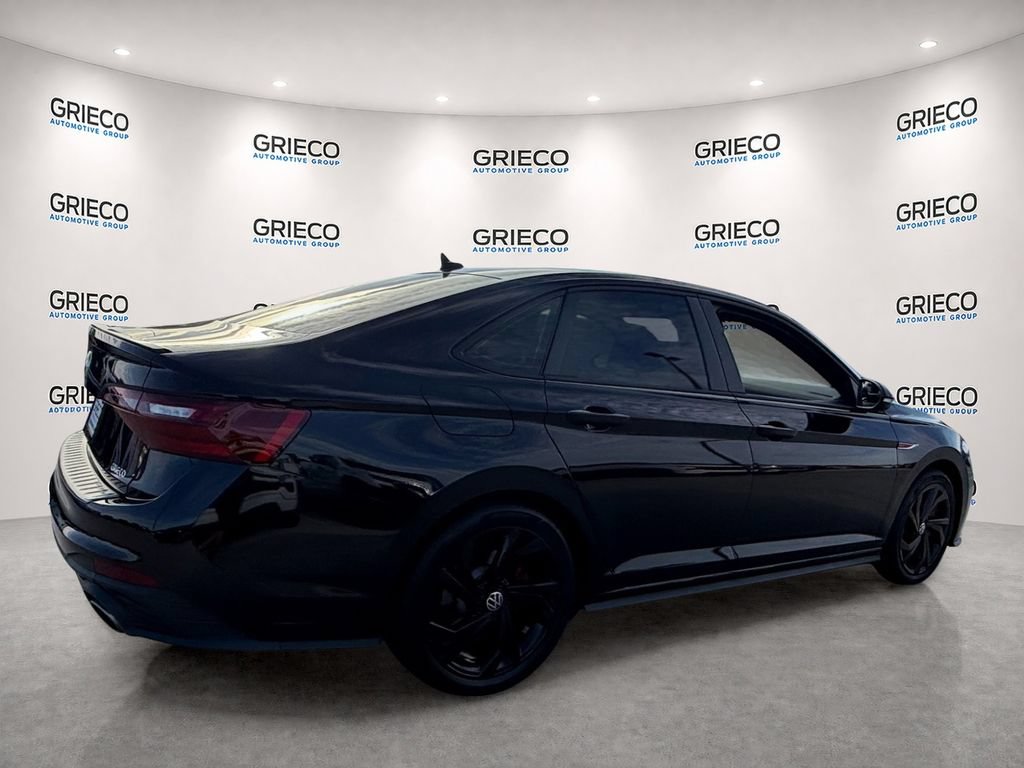 Used 2024 Volkswagen Jetta GLI Autobahn w/ GLI Black Package FWD image 7