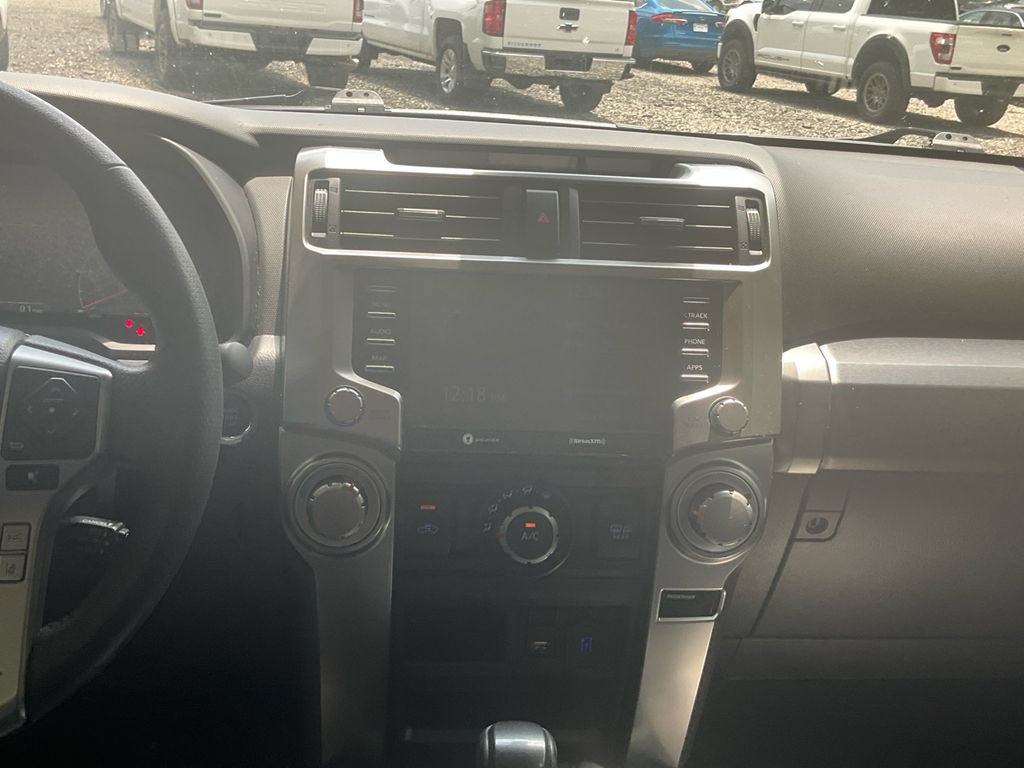 Used 2021 Toyota 4Runner SR5 AWD/4WD image 19