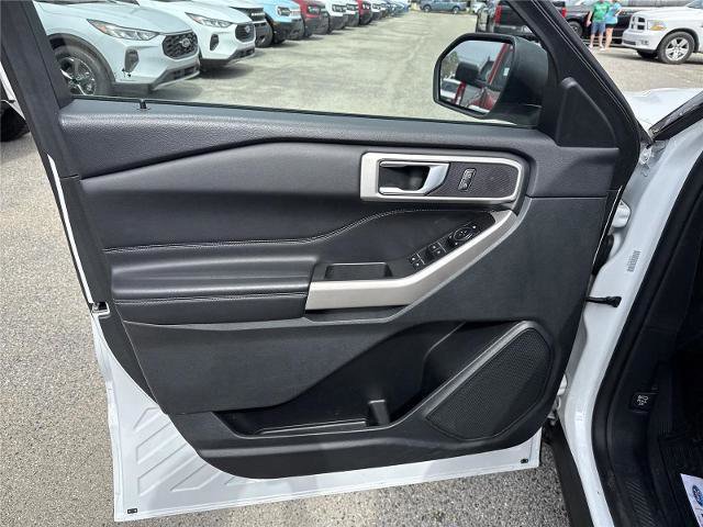 Certified 2023 Ford Explorer XLT w/ Equipment Group 202A image 23