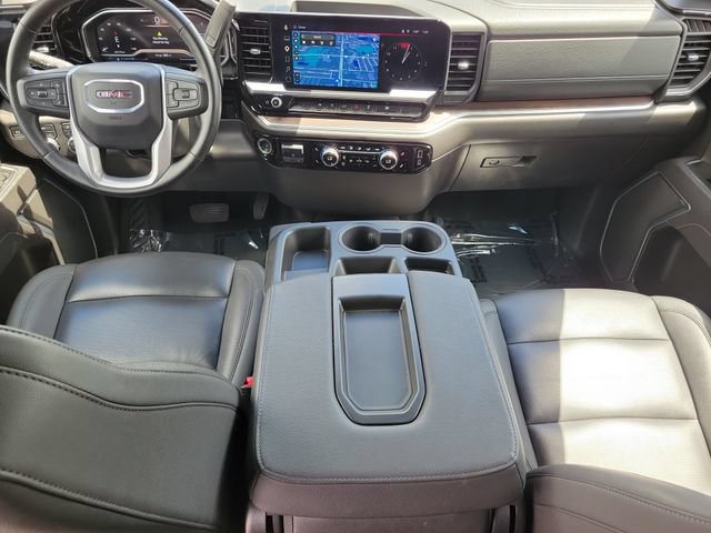 Used 2025 GMC Sierra 1500 SLT AWD/4WD image 13