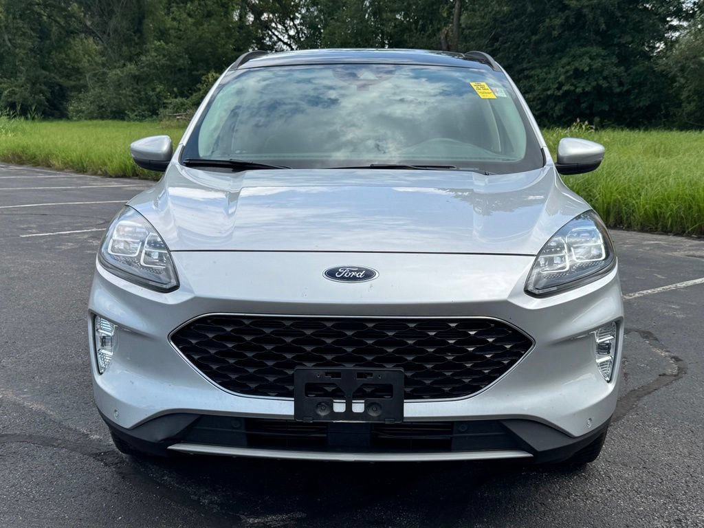 Certified 2020 Ford Escape Titanium AWD/4WD image 2