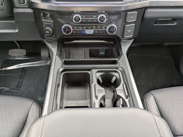 Certified 2026 Ford F250 Lariat w/ Black Appearance Package AWD/4WD image 19