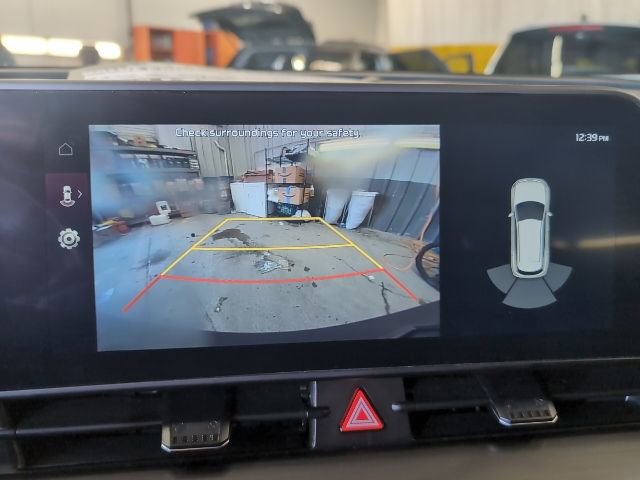 Used 2023 Kia Sportage EX w/ EX Premium Package image 14