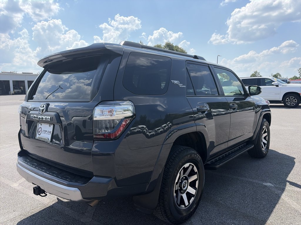 Used 2024 Toyota 4Runner TRD Off-Road Premium w/ Moonroof Package AWD/4WD image 7