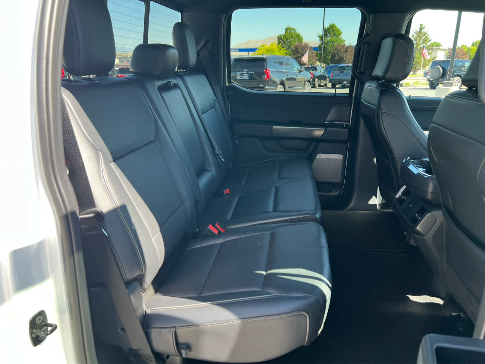 Certified 2025 Ford F150 Lariat AWD/4WD image 24